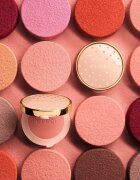 Gucci Beauty Blush De Beauté rdečilo v prahu odtenek 02 Tender Apricot 5.5 g