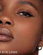 GUERLAIN Noir G Graphic Liner tekoče črtalo v peresu vodoodporno odtenek 01 Black 055 ml