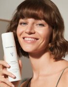 Health Labs Care Balance On Shampoo vlažilni šampon s prebiotiki 250 ml