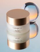 Health Labs Care Glow On Moisturising cream lahka vlažilna krema 50 ml