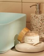 Health Labs Care Glow On Purifying and Brightening Mask čistilna in posvetlitvena maska za obraz 50 ml