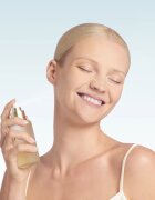 Health Labs Care Pure On Moisturizing and Refreshing Mist vlažilna meglica za obraz 100 ml