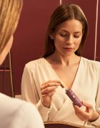 Health Labs Care Slow On globinsko obnovitveni serum za mladosten videz 30 ml