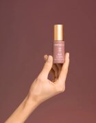 Health Labs Care Slow On revitalizacijska krema za oči in veke 15 ml