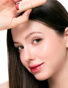 House of Hur Glowy Ampoule Tint dolgoobstojni sijaj za ustnice z vlažilnim učinkom odtenek 03 Dawn Pink 4.5 g
