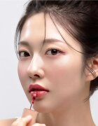 House of Hur Glowy Ampoule Tint dolgoobstojni sijaj za ustnice z vlažilnim učinkom odtenek 03 Dawn Pink 4.5 g