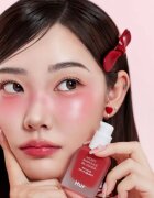 House of Hur Moist Ampoule Blusher tekoče rdečilo odtenek 09 Ruby Red 20 ml