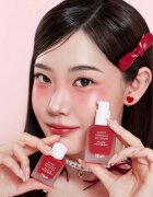 House of Hur Moist Ampoule Blusher tekoče rdečilo odtenek 09 Ruby Red 20 ml