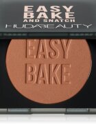 Huda Beauty Easy Bake and Snatch Brightening and Setting Powder fiksacijski puder za takojšnjo posvetlitev odtenek Coffee Cake 8.5 g