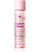 I Heart Revolution Blossom Bloom odišavljeno pršilo za telo in lase za ženske odtenek Cherry Blossom & Pomegranate 236 ml