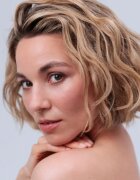 ICONIQUE Professional DREAMING BIG LIKE YOU Volume & Thickness balzam za povečanje volumna za tanke lase 250 ml