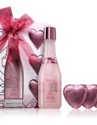 IDC INSTITUTE Scented Bath Rose Bubble Bath Set darilni set za ženske