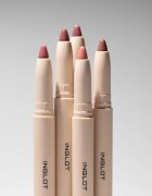 Inglot PlayInn Velvet Define Lip Pencil intenzivni svinčnik za ustnice odtenek BLUSHING CORAL 61 1.6 g