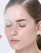 Institut Esthederm Cellular Water Mist energijska vlažilna meglica za obraz s celično vodo 200 ml