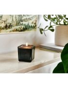 ípuro Essentials Black Bamboo dišeča sveča 125 g