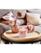 ípuro Essentials Flower Bowl dišeča sveča 125 g