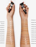 IT Cosmetics Bye Bye Under Eye korektor proti staranju odtenek 10.5 Light 12 ml