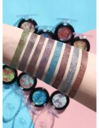 J.Cat Beauty Glitter Dazzle bleščeča senčila za oči odtenek 103 Purple Rain 1.2 g