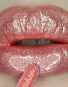 J.Cat Beauty Liptnix Extreme Shimmer Topper bleščeči sijaj za ustnice odtenek 102 Galaxy Glow 8 g