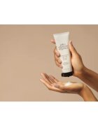John Masters Organics Rose & Apricot Hair Milk mleko brez spiranja za suhe konice las 118 ml