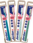 Jordan Clean Smile Care Medium zobna ščetka 1 kos