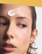 Kiehl's Dermatologist Solutions Powerful-Strength Line-Reducing Concentrate serum proti gubam za vse tipe kože 50 ml