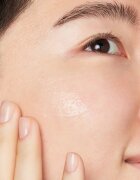 Kiehl's Vital Skin-Strengthening Super Serum krepilni serum za vse tipe kože vključno z občutljivo kožo 30 ml