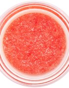 Killer Lips Prep Talk Lip Scrub Strawberry piling za ustnice 16 g