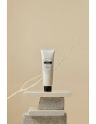 Klairs Gentle Black Facial Cleanser nežni čistilni gel za občutljivo kožo 140 ml