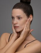 KORIKA FermentBeauty Anti-wrinkle Face Sheet Mask with Fermented Wine and Hyaluronic Acid maska proti gubam iz platna s fermentiranim vinom in hialuro