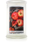 Kringle Candle Bourbon Apple & Oud dišeča sveča 624 g
