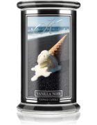Kringle Candle Reserve Vanilla Noir dišeča sveča 623 g