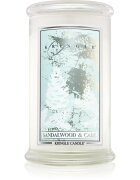 Kringle Candle Sandalwood & Cade dišeča sveča 624 g