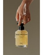 KUNDAL Objet Exfoliating & Waterfull Hand Wash Negovalno tekoče milo za roke z učinkom eksfoliacije z vonjem Sparkling Citrus 380 ml