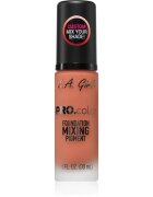 L.A. Girl Cosmetics PRO. Color pigment za prilagajanje odtenka tekočega pudra odtenek Orange 30 ml