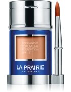 La Prairie Skin Caviar Concealer Foundation puder in korektor SPF 15 odtenek NC-20 Peche 30 ml