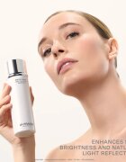 La Prairie White Caviar Light Infusion Essence posvetlitvena esenca 150 ml