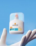 La Roche-Posay Anthelios UV Air Serum Sunscreen zaščitni serum za vse tipe kože SPF 50+ Light Natural 50 ml