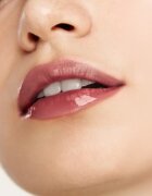 Laka Fruity Glam Tint dolgoobstojni sijaj za ustnice z vlažilnim učinkom odtenek 118 Adore 4.5 g