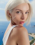 Lancaster Sun Perfect Air 50 Glow Booster ultra lahki zaščitni fluid za utrujeno kožo SPF 50 40 ml