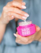 LANCER CAVIAR LIME ACID PEEL kremasti piling za osvetljevanje kože in hidratacijo 50 ml