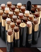 Lancôme Teint Idole Ultra Wear Stick make-up v paličici z aplikatorjem odtenek 250 Beige Lin 9 g