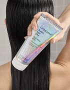 Living Proof Perfect Hair Day sijaj za mat lase 200 ml