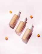Lumene Invisible Illumination Instant Glow ultra lahka podlaga odtenek Universal Light 30 ml