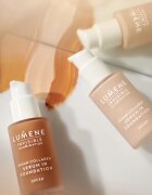 Lumene Invisible Illumination Vegan Collagen Serum in Foundation lahki tekoči puder s hranilnim učinkom SPF 30 1.5 30 ml