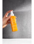 Lumene Nordic-C [VALO] Repair Boost balzam brez spiranja v pršilu za poškodovane lase 150 ml