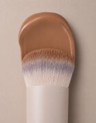 Luvia Cosmetics Nude Aura Blurring Buffer kabuki čopič za puder 115 1 kos