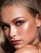 Luvia Cosmetics Prime Glow Vol. 1 paleta osvetljevalcev 8x33 g