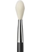 MAC Cosmetics Brush 135S Large Flat Powder ovalni čopič za puder 1 kos