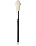 MAC Cosmetics Brush 137S Long Blending Čopič za zabrisovanje 1 kos